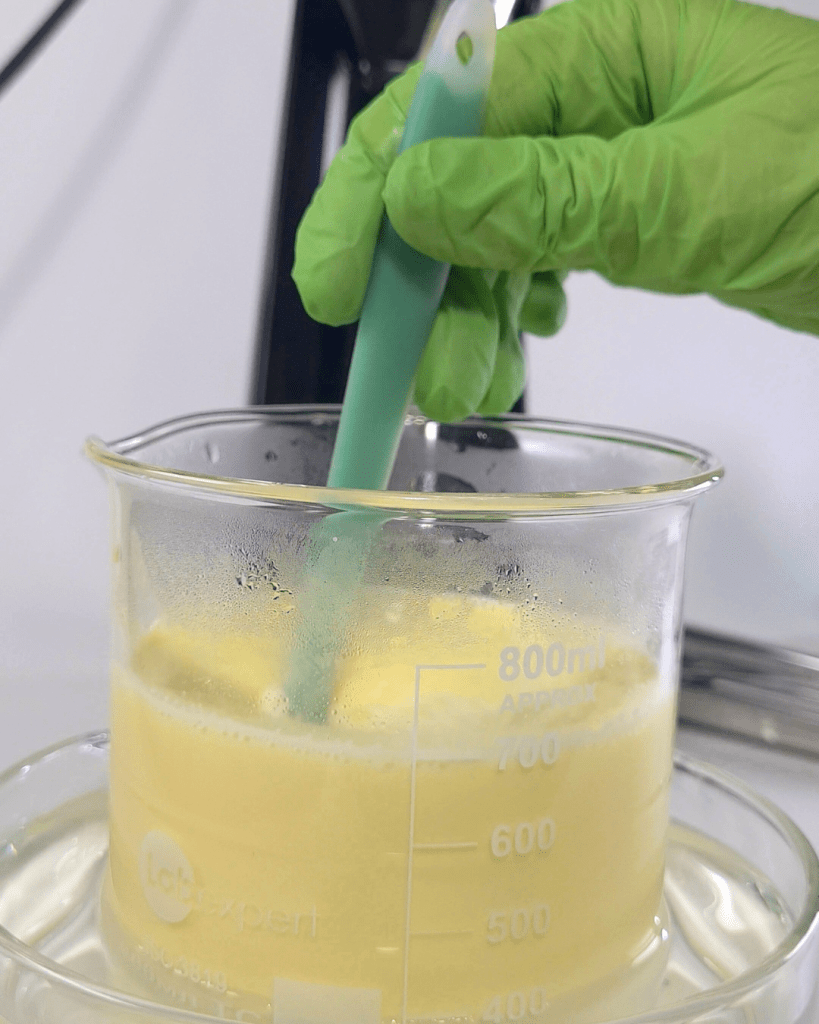 How to make a 2-in-1 avocado cleansing milk