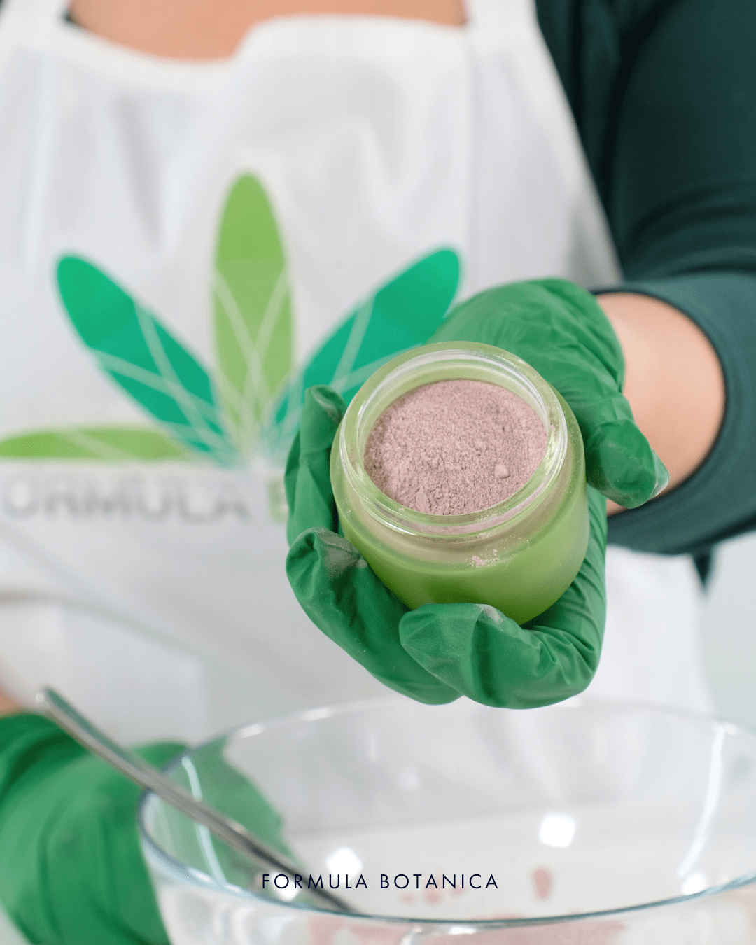 How to make a dragon fruit powder-to-foam cleanser