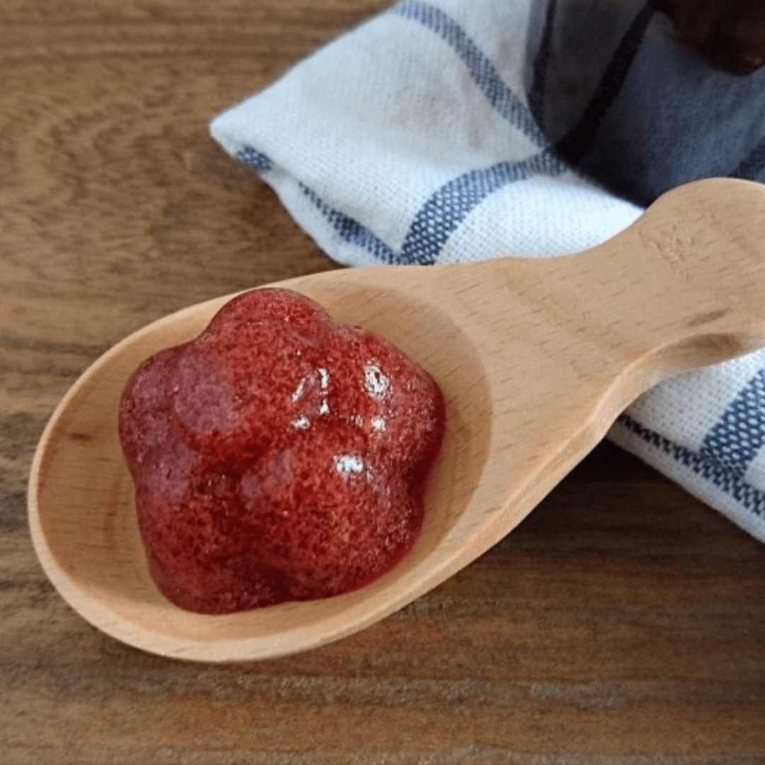 make a colourful natural shower jelly